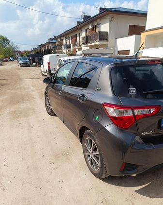 Toyota Yaris cena 54999 przebieg: 72000, rok produkcji 2020 z Warszawa małe 232